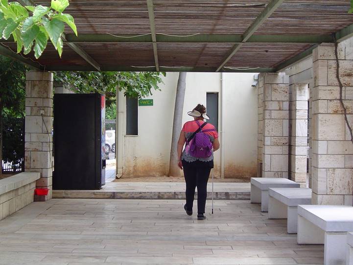 No photo description available.