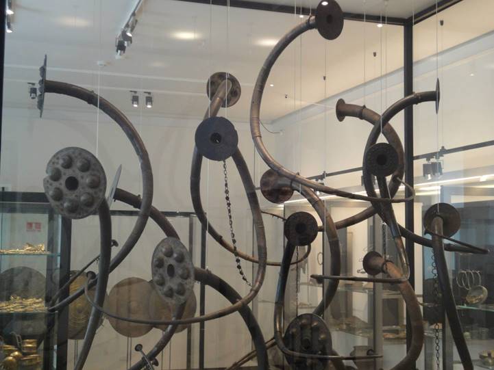 No photo description available.