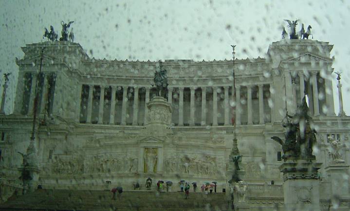 No photo description available.