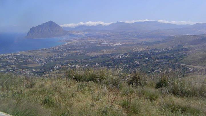 No photo description available.