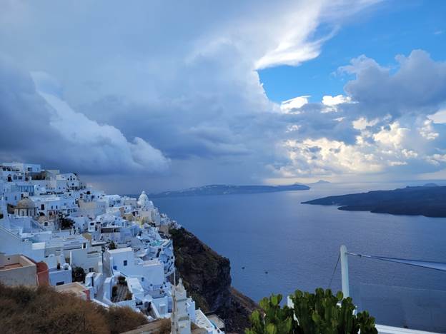 A picture containing sky, outdoor, nature, overlooking

Description automatically generated